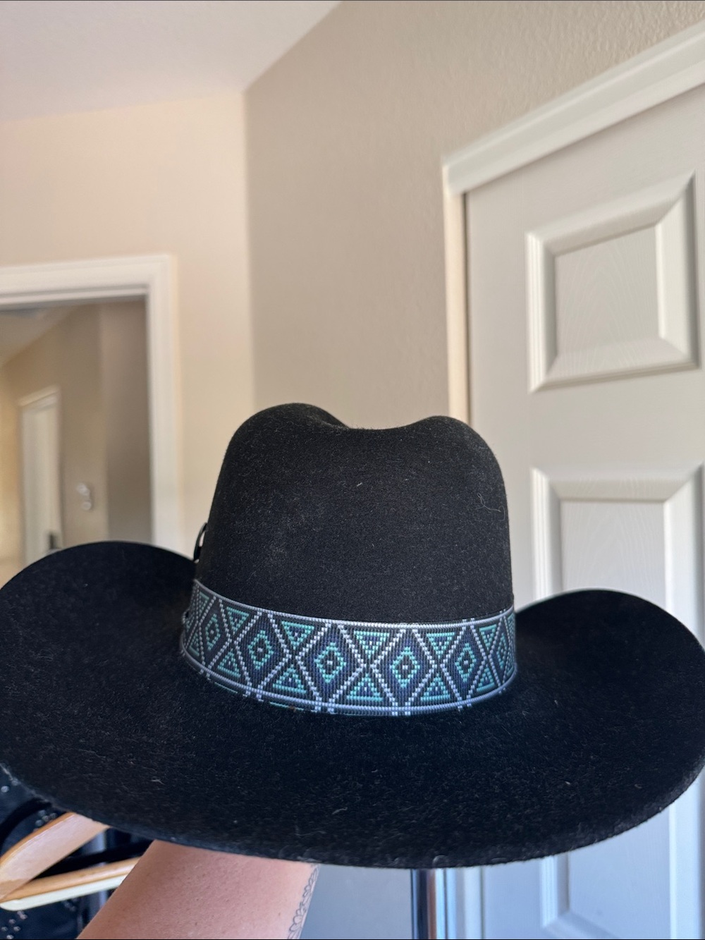 Bull Ranch Cowboy Hat - Picture 4 of 5